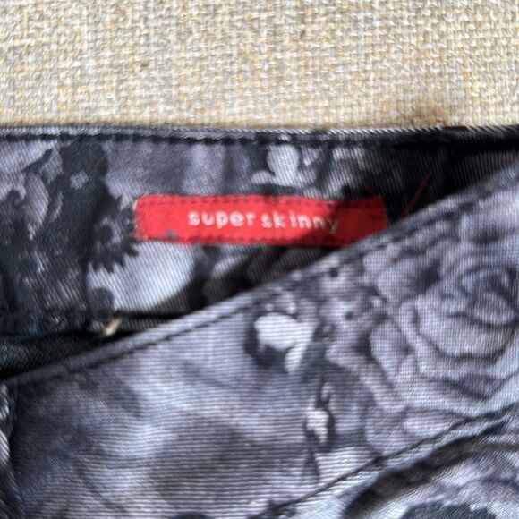 Jeans Makers - Picture 4 of 6